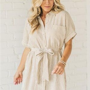 Gilli Beige and White Striped Top